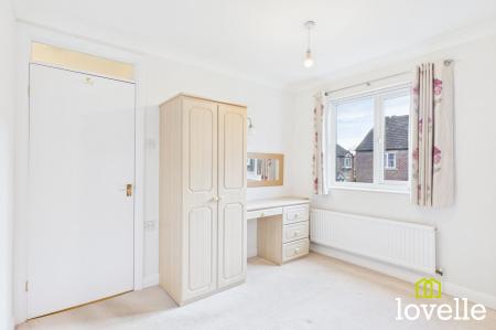 2 bedroom Flat for sale in Crescent Street, Cottingham, HU16