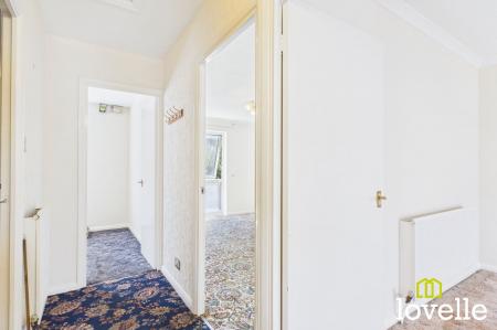 2 bedroom Flat for sale in Elm Tree Court, Cottingham, HU16