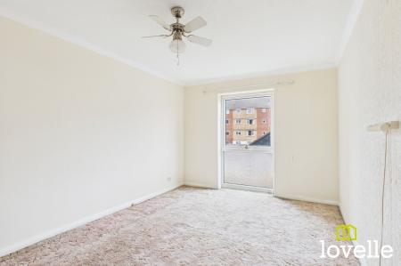 2 bedroom Flat for sale in Elm Tree Court, Cottingham, HU16