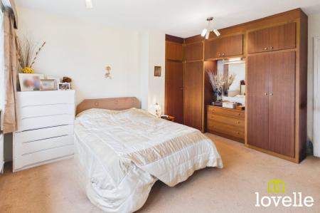 4 bedroom Detached house for sale in Park Lane, Cottingham, HU16