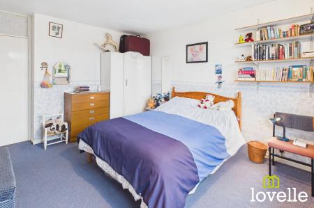 4 bedroom Detached house for sale in Park Lane, Cottingham, HU16