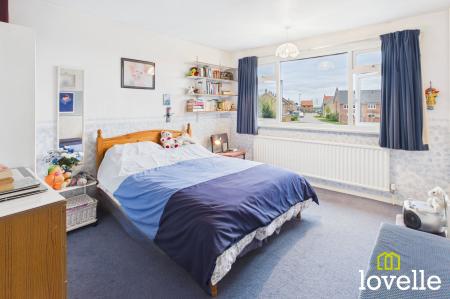 4 bedroom Detached house for sale in Park Lane, Cottingham, HU16