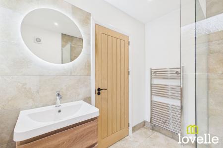3 bedroom Semi-detached house for sale in Kingtree Avenue, Cottingham, HU16