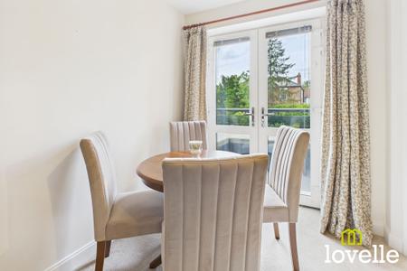 1 bedroom Flat for sale in Field Close, Cottingham, HU16