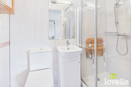 2 bedroom Flat for sale in Newgate Street, Shardeloes Court Newgate Street, HU16