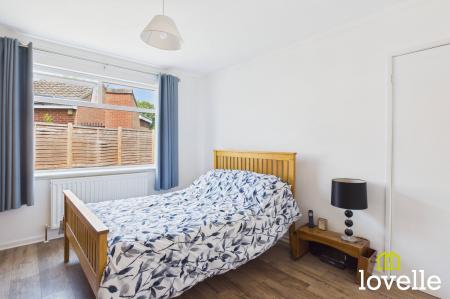 2 bedroom Semi-detached bungalow for sale in Brooklands Park, Cottingham, HU16