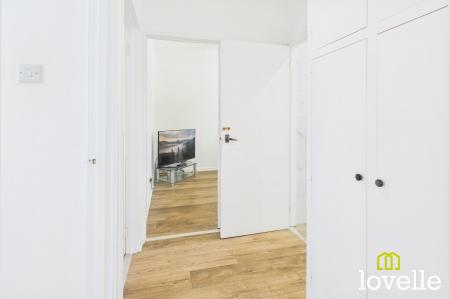 2 bedroom Semi-detached bungalow for sale in Brooklands Park, Cottingham, HU16