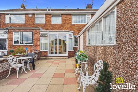 3 bedroom Terraced House for sale in Cotterdale, Hull, HU7