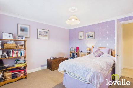4 bedroom Detached house for sale in Manor Garth, Skidby, HU16