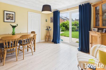 4 bedroom Detached house for sale in Manor Garth, Skidby, HU16