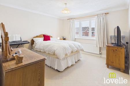 4 bedroom Detached house for sale in Manor Garth, Skidby, HU16