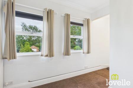 3 bedroom Terraced House for sale in Park Row, Hessle, HU13