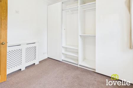 3 bedroom Terraced House for sale in Park Row, Hessle, HU13