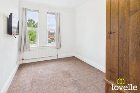 3 bedroom Terraced House for sale in Park Row, Hessle, HU13