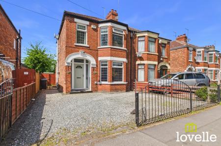 3 bedroom Semi-detached house for sale in Hall Road, Hull, HU6