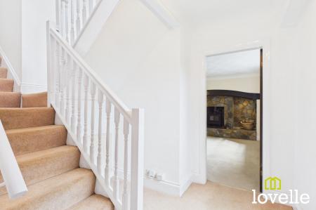 4 bedroom Terraced House for sale in Sandholme Road, Gilberdyke, HU15