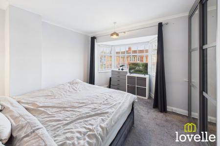 2 bedroom Terraced House for sale in Lamorna Avenue, Hull, HU8