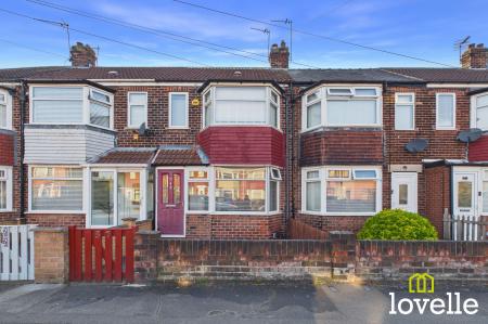 2 bedroom Terraced House for sale in Lamorna Avenue, Hull, HU8