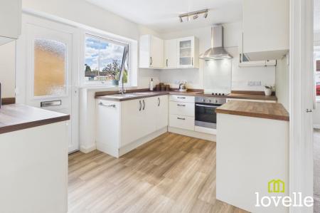2 bedroom Semi-detached bungalow for sale in St. Lawrence Avenue, Cottingham, HU16