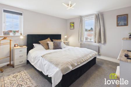 3 bedroom Flat for sale in Jack Harrison Avenue, Cottingham, HU16