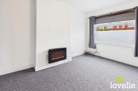 2 bedroom Terraced House for sale in Danube Road, Hull, HU5