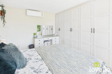 3 bedroom Semi-detached house for sale in Kerry Pit Way, Kirk Ella, HU10
