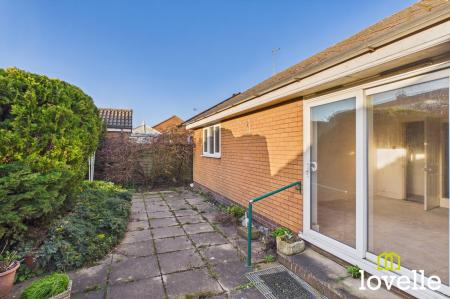 2 bedroom Detached bungalow for sale in Inverewe Way, Cottingham, HU16