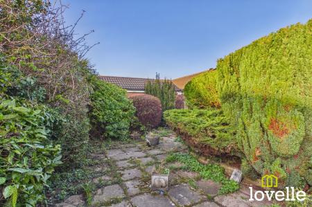 2 bedroom Detached bungalow for sale in Inverewe Way, Cottingham, HU16