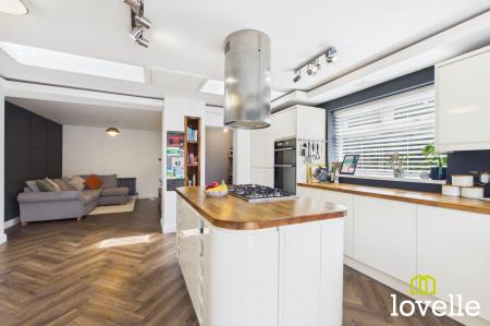 3 bedroom End of terrace house for sale in Beck Bank, Cottingham, HU16