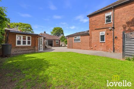 3 bedroom Terraced House for sale in Beck Bank, Cottingham, HU16