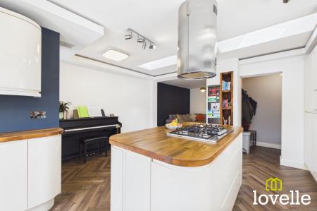 3 bedroom Terraced House for sale in Beck Bank, Cottingham, HU16