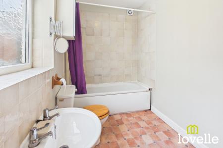 2 bedroom Terraced House for sale in Mayfield Street, Hull, HU3