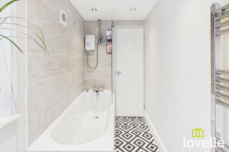2 bedroom Terraced House for sale in Cornwall Street, Cottingham, HU16