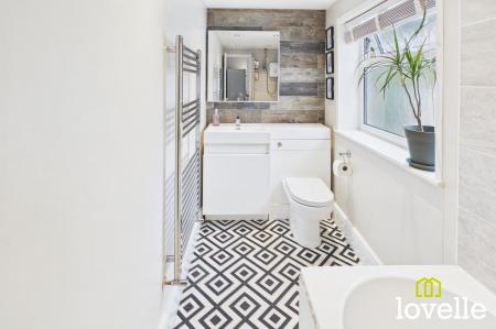 2 bedroom Terraced House for sale in Cornwall Street, Cottingham, HU16