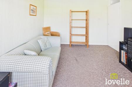 3 bedroom Semi-detached house for sale in Marydene Drive, Hull, HU6