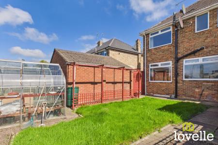 3 bedroom Semi-detached house for sale in Marydene Drive, Hull, HU6