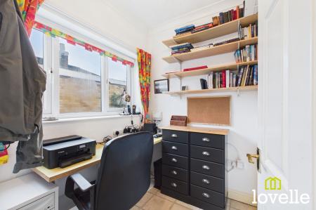 2 bedroom Semi-detached bungalow for sale in The Wolds, Cottingham, HU16