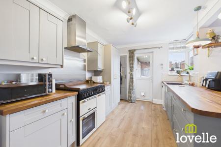 3 bedroom Terraced House for sale in Hull Road, Hull, HU5