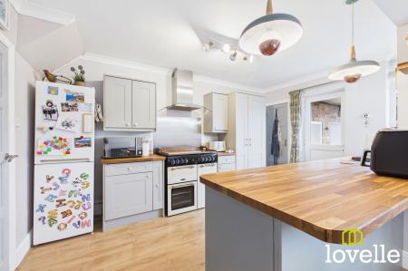 3 bedroom Terraced House for sale in Hull Road, Hull, HU5