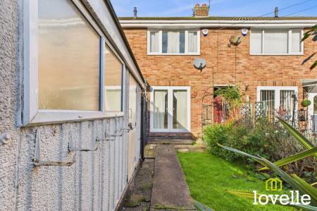 3 bedroom Terraced House for sale in Cotterdale, Hull, HU7
