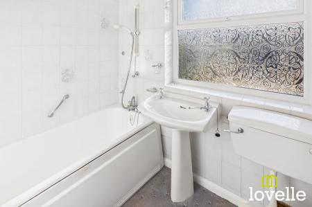 3 bedroom Terraced House for sale in Cotterdale, Hull, HU7