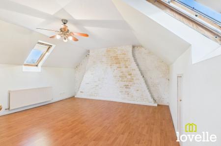 3 bedroom Terraced House for sale in Hutt Street, Hull, HU3