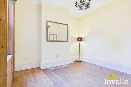 3 bedroom Terraced House for sale in Hutt Street, Hull, HU3