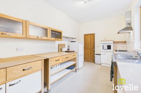 3 bedroom Terraced House for sale in Hutt Street, Hull, HU3