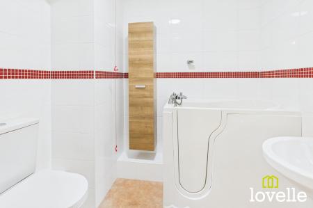 1 bedroom Flat for sale in Newgate Street, Shardeloes Court Newgate Street, HU16