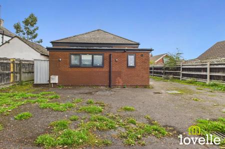 3 bedroom Detached bungalow for sale in Inglemire Lane, Cottingham, HU16
