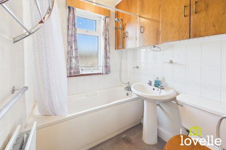 3 bedroom Semi-detached house for sale in Millhouse Woods Lane, Cottingham, HU16