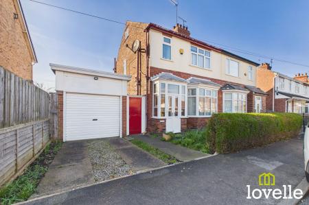 3 bedroom Semi-detached house for sale in Millhouse Woods Lane, Cottingham, HU16