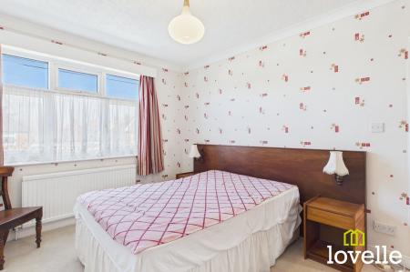 3 bedroom Semi-detached house for sale in Millhouse Woods Lane, Cottingham, HU16
