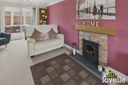 4 bedroom Detached house for sale in Manor Garth, Skidby, HU16
